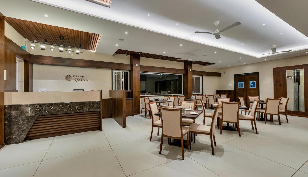 Отель Grand Regal Chandoli Экстерьер фото
