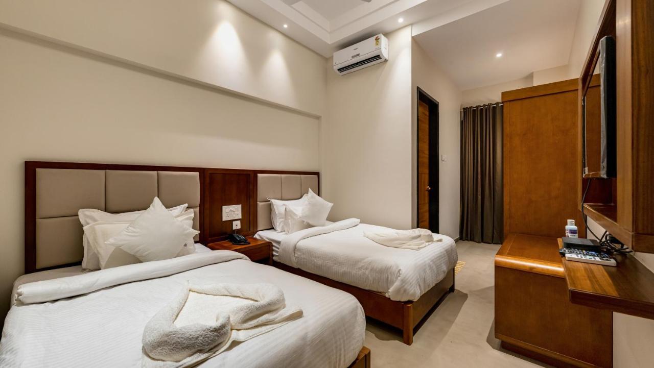 Отель Grand Regal Chandoli Экстерьер фото